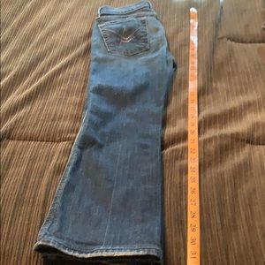 Girls size 12  7 for all mankind